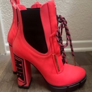 heeled booties